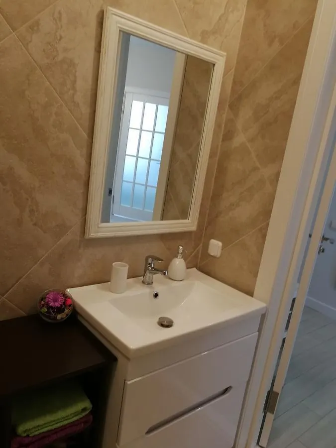 Apartment In Citycenter On Repina 4 Minsk 0*,  Biélorussie